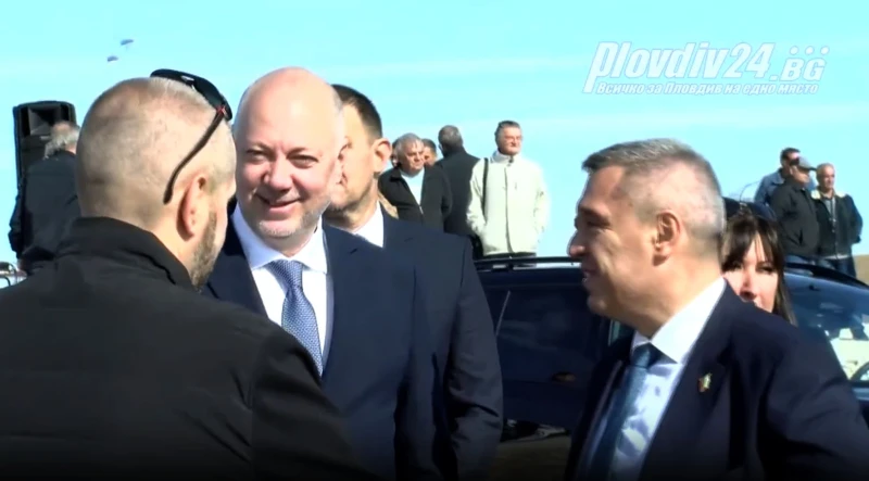 Министър-председателят: Нито една министерска оставка не е на дневен ред
