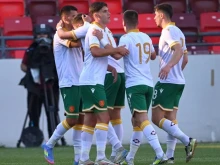 По един от Локо и Ботев в България U19, бивш вратар на "канарите" също е в състава