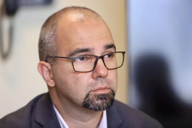 Първан Симеонов: На Терзиев засега му се получава образа на публична фигура, бореща се с мафията