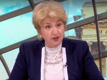 Меглена Плугчиева: Трябва да се намери компромисен вариант за неутрална Антикорупционна комисия, която да бъде призната от ЕК