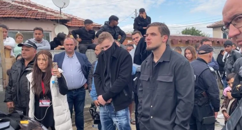 Обискираха коли в пазарджишко заради местните избори