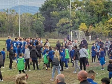 Герои! Спартак отстрани Пирин, фенове нахлуха от радост на терена