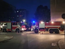 Пожар пламна в жилищен блок в Дупница