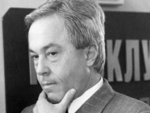 Един от най-богатите българи в сянка днес става на 81