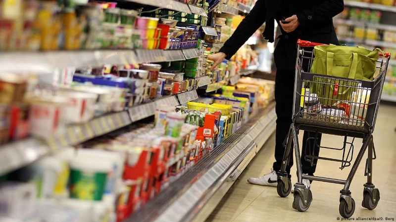 Продукти на големи чужди компании влизат по договори с по-ниска надценка, докато на българските се слага до 90%