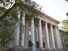Нови възможности за докторантите и повече приходи за Русенския университет 