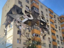 "Дистригаз" за експлозията в блок в Букурещ: Екипите са установили наличието на природен газ в стълбището