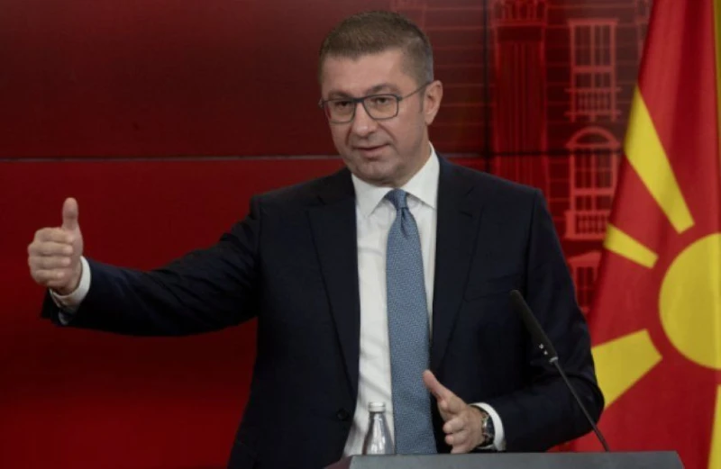 Сестрата на съпругата на Мицкоски – с български паспорт от 2016 година? 