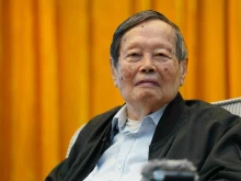 На 103 години почина китайският физик и носител на Нобелова награда Чен Нинг Ян