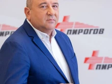 Директорът на "Пирогов": Ограничете телефоните до 20 минути на ден!