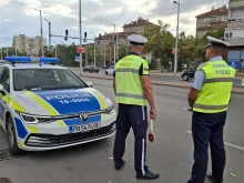 Стотици водачи в Пловдивско получават "солени честитки" от полицията