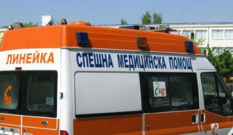 Млад мъж загина, а 19-годишен пловдивчанин е в болница след ПТП