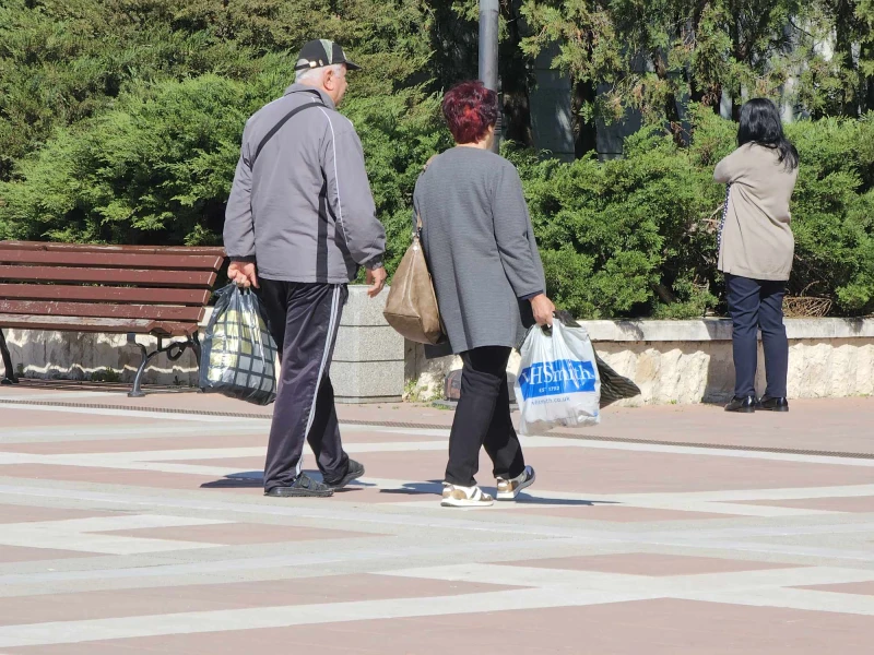 Българите на 65 и повече навършени години са 1 544 245 и непрекъснато се увеличават
