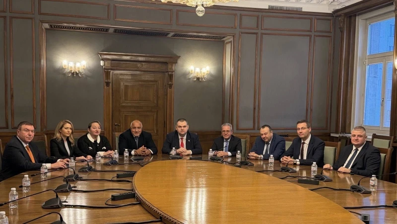 ГЕРБ-СДС и "ДПС - Ново начало": Пълен мандат на управление, ДПС отказва да участва в изпълнителната власт