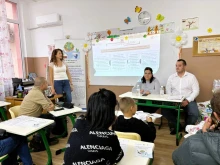 Община Благоевград представи възможностите за безплатна подмяна на отоплителни уреди пред жители в ж.к. "Ален мак"