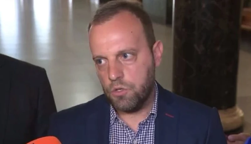 Иззети са записите от камерите около гаража, до който беше пребит с чук  прокурор Иво Илиев