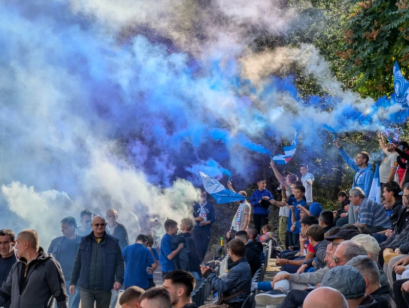 Феновете на Спартак: Трета загуба в Карлово, следващата се очертава да е срещу Марица
