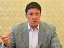 Явор Куюмджиев: Въвеждането на особен управител на "Лукойл Нефтохим Бургас" ще доведе до неочаквани сътресения