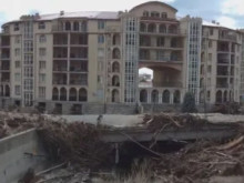 Бутат хотели в Елените