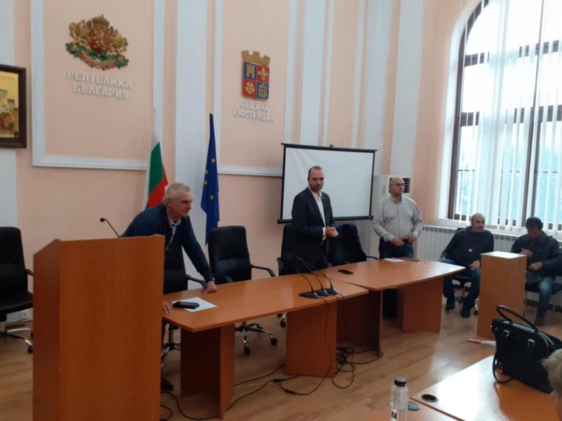 Кметовете на кюстендилските села обсъдиха ВиК и електрозахранване