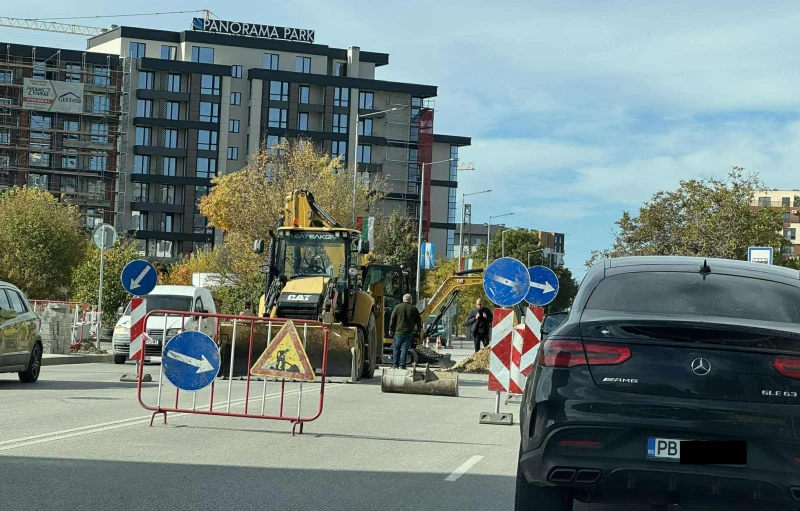 Затруднения за шофьорите по булевард в Пловдив заради нов светофар