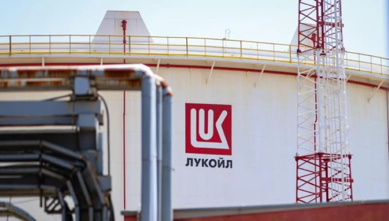 Енергиен експерт: Дългосрочното решение е продажба на "Лукойл" на чужд инвеститор