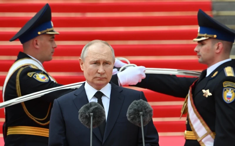 The Telegraph: Путин се страхува от нов преврат, докато Русия най-накрая започва да се пропуква
