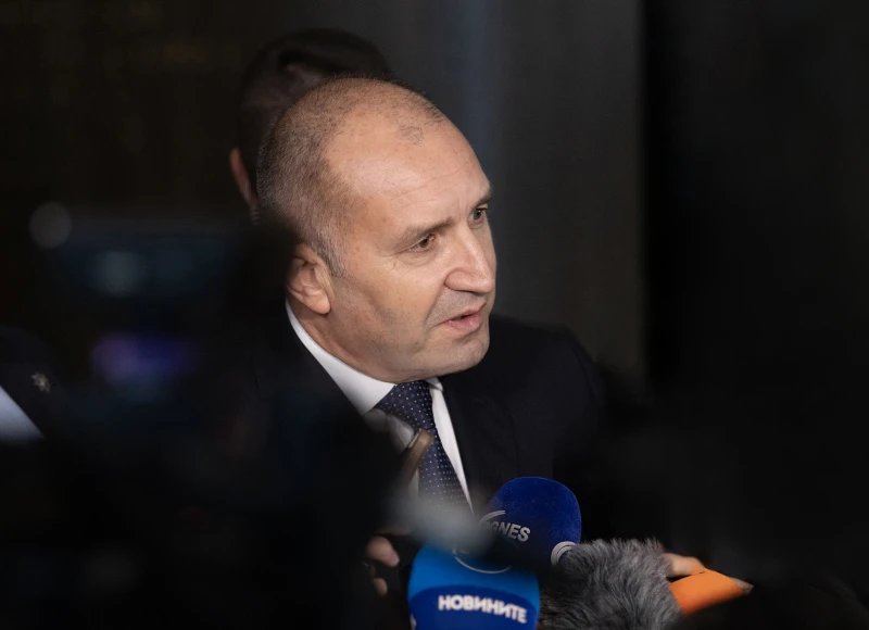 Румен Радев заминава за Саудитска Арабия