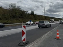 Аварирал тир затруднява движението по АМ "Тракия"