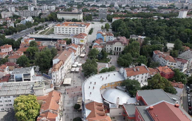Пловдив стана първата и единствена община в България, сертифицирана за издаване на електронни бонове и в евро