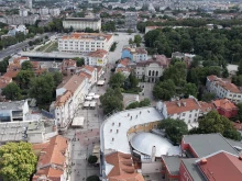 Пловдив стана първата и единствена община в България, сертифицирана за издаване на електронни бонове и в евро