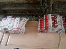 Полицаи от Пазарджик разкриха 3900 кутии контрабандни цигари в нелегална кланица