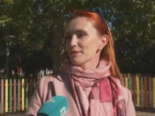 Майка: Половината от парите отиват само за пелени и храна