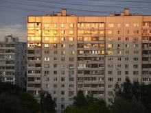 Панелният парадокс: Българите забогатяват, но живеят в сгради от времето на социализма