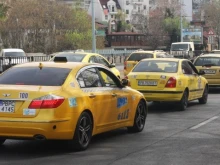Изтича важен срок за такситата