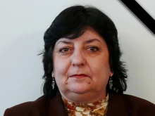 Почина Снежана Славчева