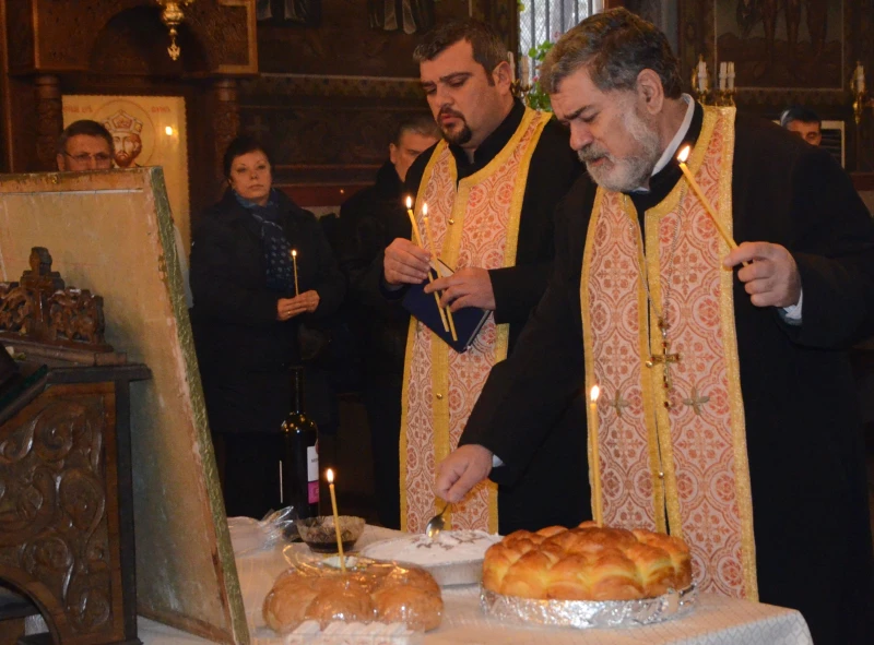 Утре е Архангелова задушница, ето какво трябва да правите
