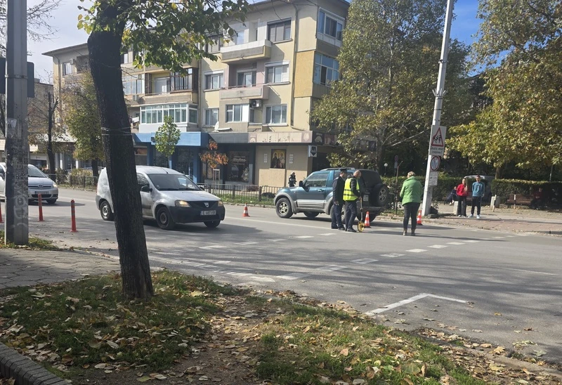 Блъснаха пешеходец на оживен булевард в Благоевград
