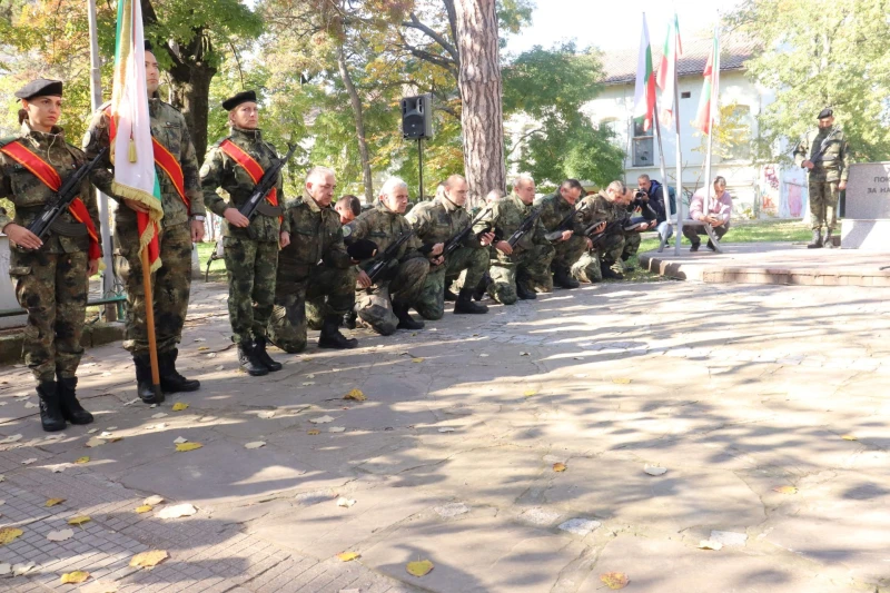 С военен ритуал и панихида в Русе почетоха загиналите български воини