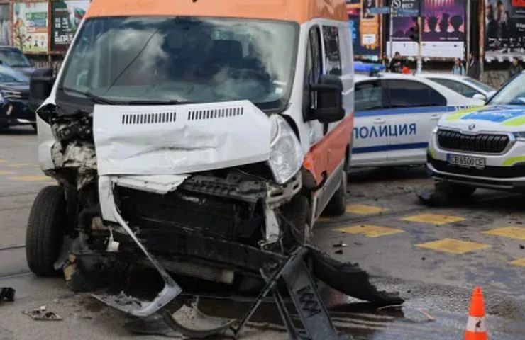 Линейка блъсна и уби пешеходец