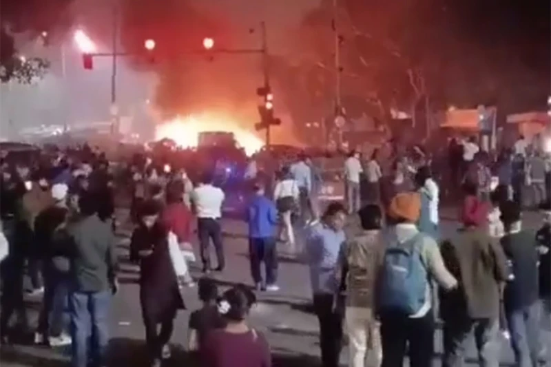 ����� ����������� ����������� � �� ����� ���� "������������ ���", ����������� � �����