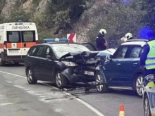 Челен удар затвори път в Смолянско