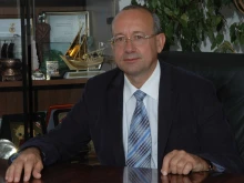 Симеонов: В България има близо 100 000 чиновници, които не плащат осигурителни вноски