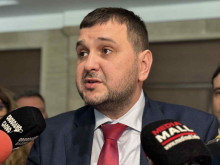 Депутат от Пловдив: Предлагаме да отпадне "такса нотариус" при прехвърляне на МПС