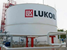 ''Лукойл'' води преговори с няколко потенциални купувачи за продажба на международните си активи