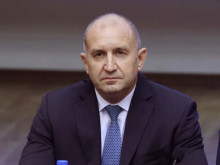 Президентът Румен Радев е категоричен: Назначаването на особен управител на "Лукойл" е незаконно
