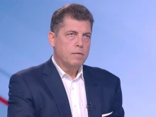 Милен Велчев: Изкуственият интелект навлиза, населението намалява, но администрацията расте
