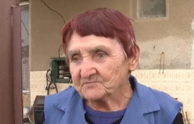 Пенсионерка: Дано ни дадат пари за Коледа, че да си купим малко свинско, банани и нещо сладко