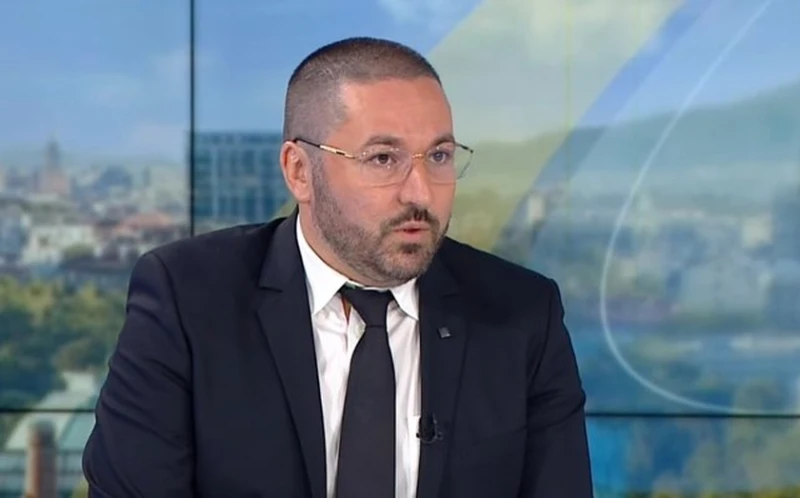 Бащата на Сияна: Адвокат Нотев не защитава безплатно убиеца на детето ми, получил е 48 000 лева