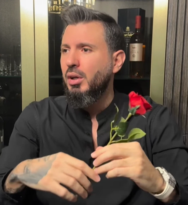 Мартин Елвиса съсипа Шермин